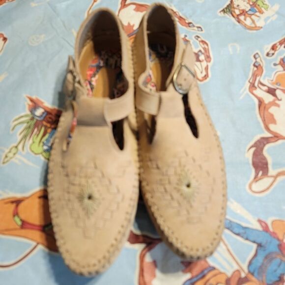 Leather Hush Puppies Mary Jane Sandals NWOT Size 9 - Picture 6 of 13